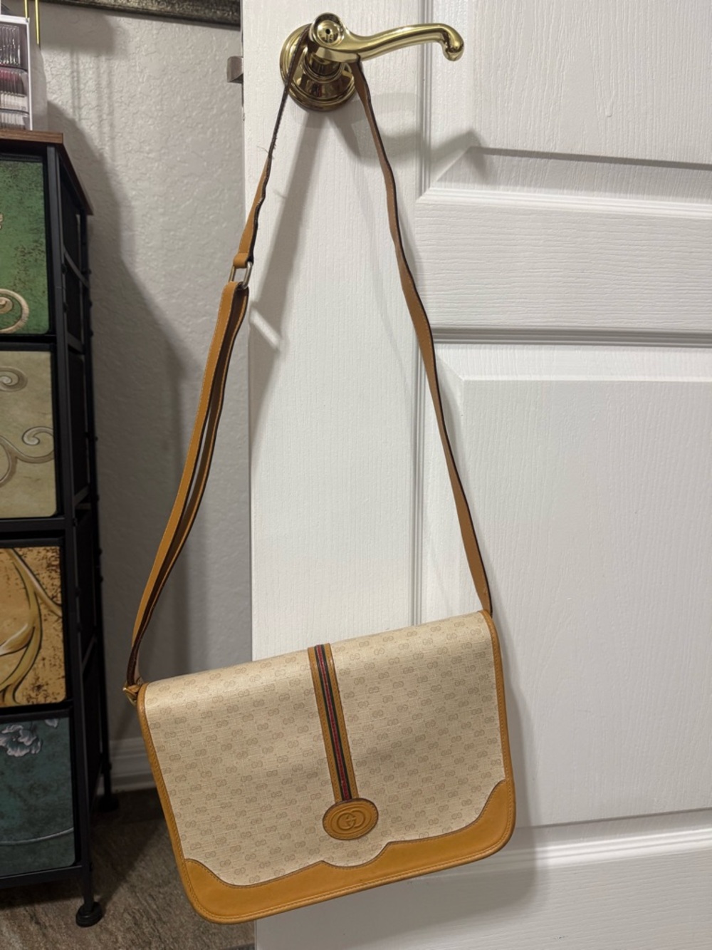 Gucci Beige Canvas Crossbody with Tan Leather and Green-Red Stripe - Picture 2 of 9